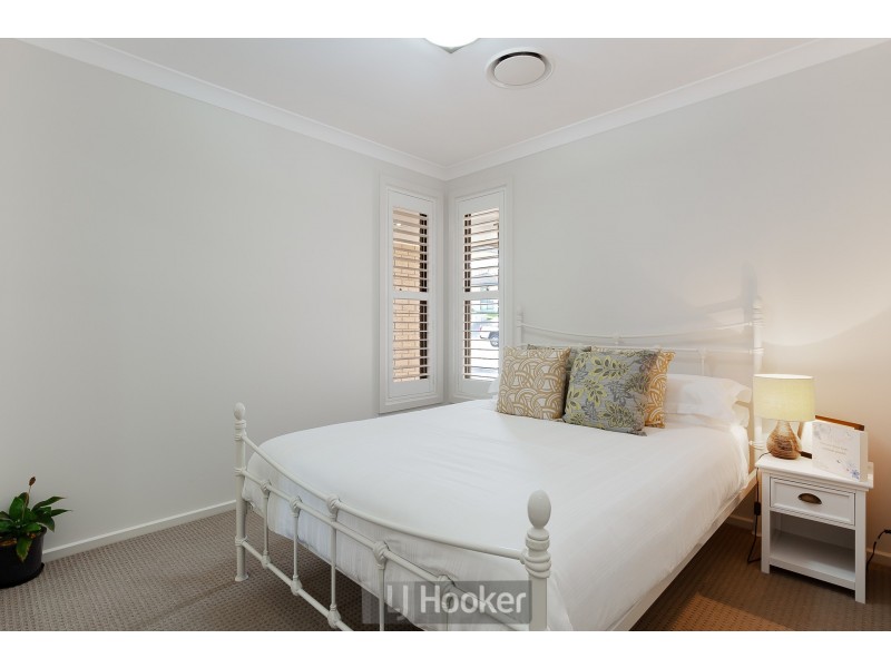 18 John Darling Avenue, Belmont North NSW 2280