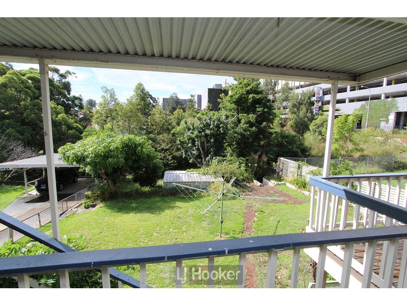 3 Hallvert Crescent, Charlestown NSW 2290