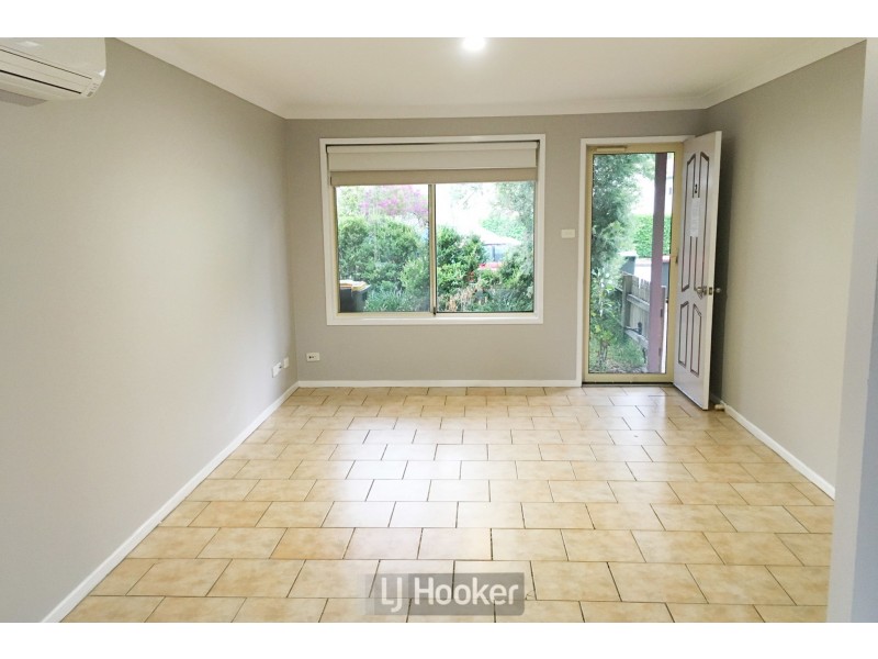 2/23 Sunderland Street, Mayfield NSW 2304