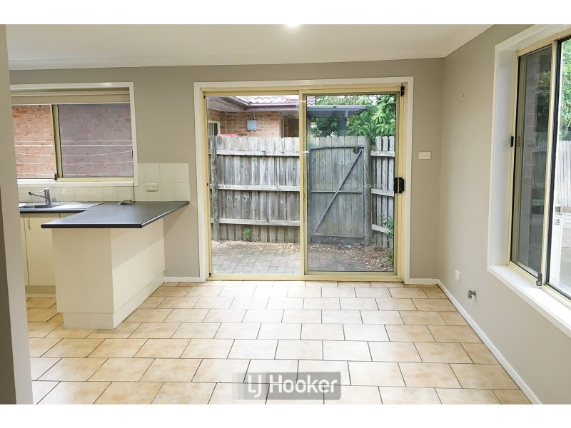 2/23 Sunderland Street, Mayfield NSW 2304