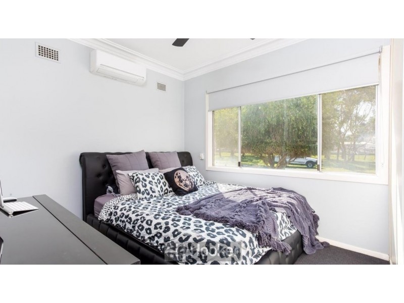 8 Cowmeadow Road, Mount Hutton NSW 2290