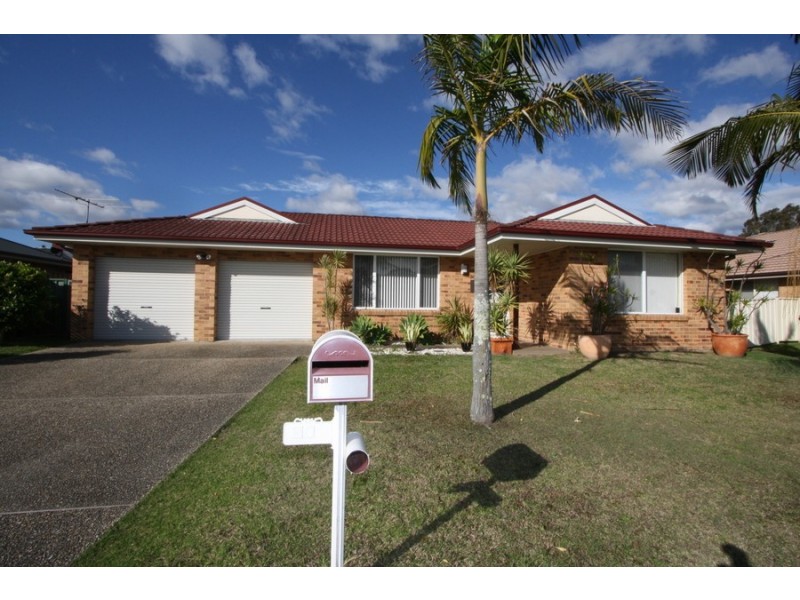 30 Grove Place, Cameron Park NSW 2285