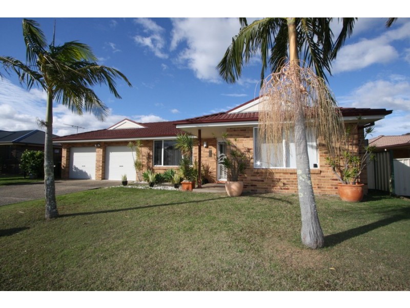 30 Grove Place, Cameron Park NSW 2285