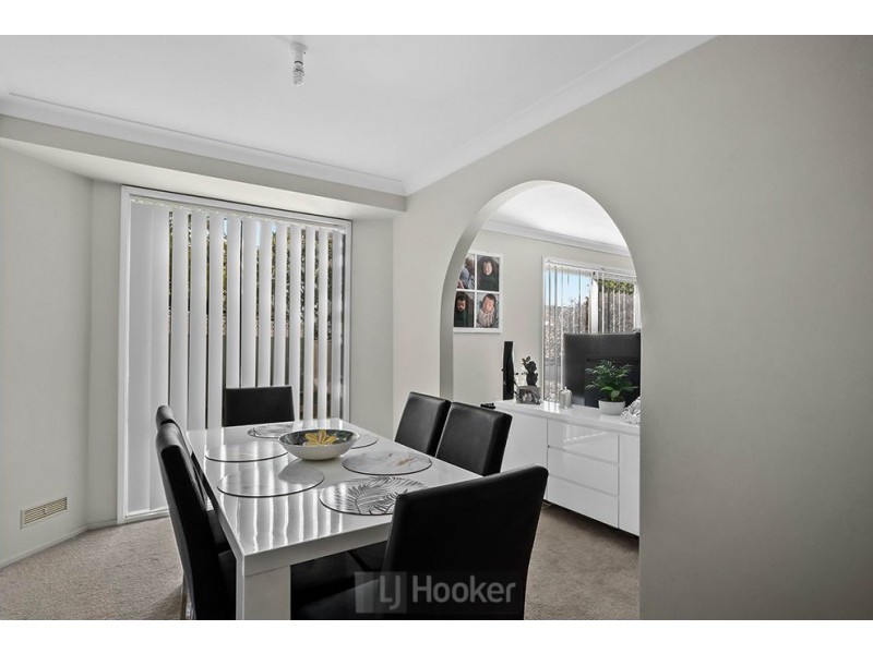 3 Aurora Court, Warners Bay NSW 2282