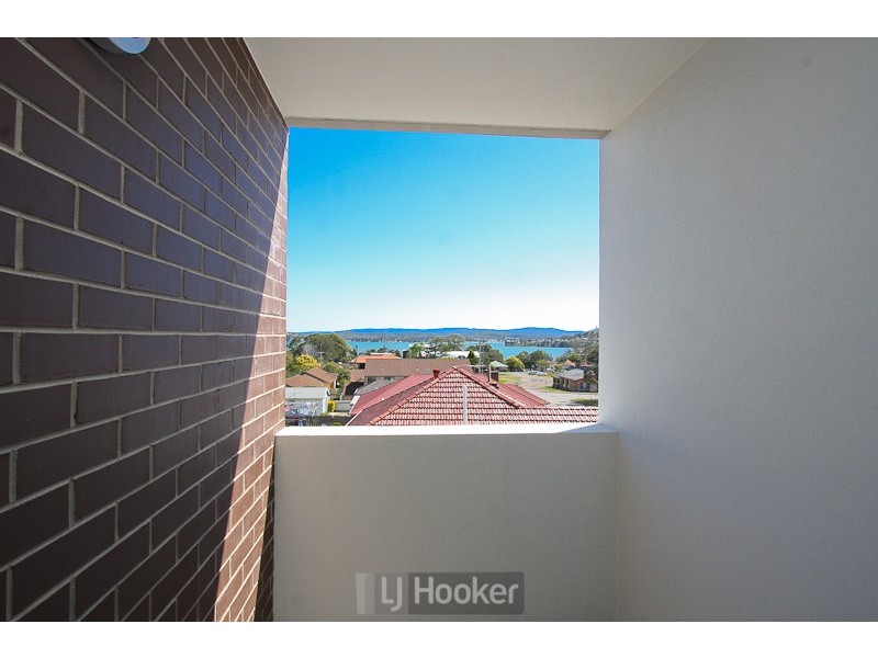 9/13-17 Warner Street, Warners Bay NSW 2282