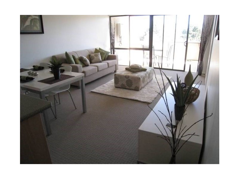 17/727 Main Road, Edgeworth NSW 2285