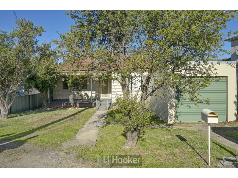 63 Dudley Road, Charlestown NSW 2290