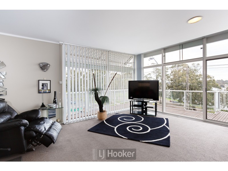 66 Bareki Road, Eleebana NSW 2282