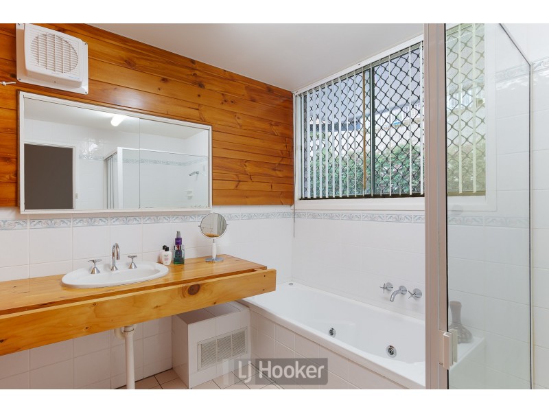 66 Bareki Road, Eleebana NSW 2282