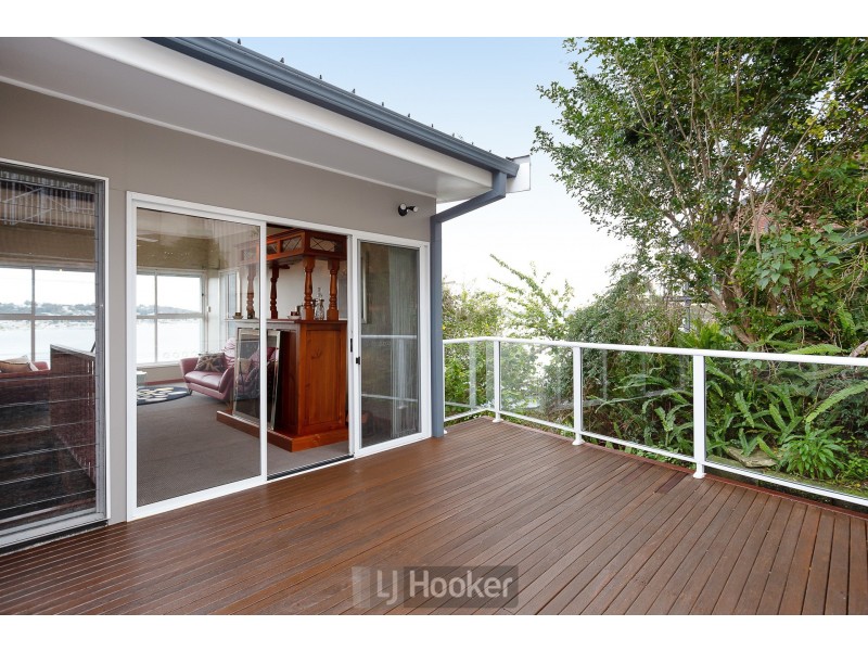 66 Bareki Road, Eleebana NSW 2282