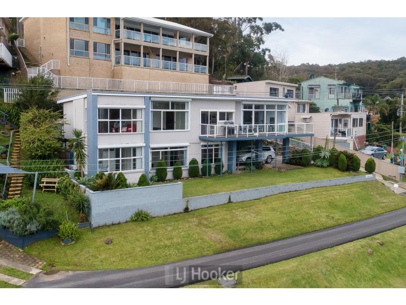 66 Bareki Road, Eleebana NSW 2282