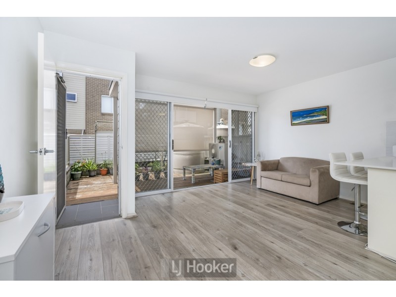 19/4 Crawford Lane, Mount Hutton NSW 2290
