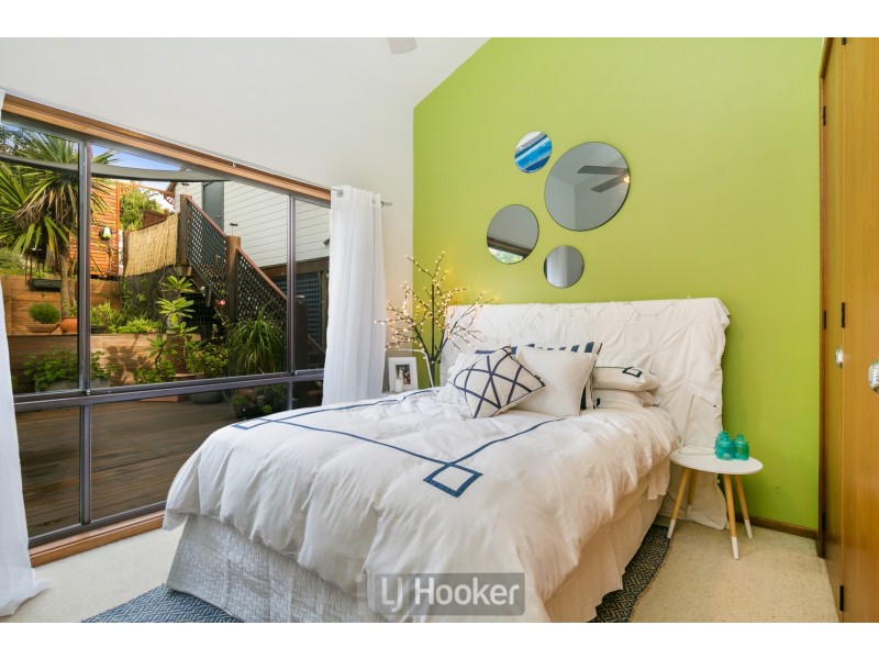 8 Robertson Road, Valentine NSW 2280