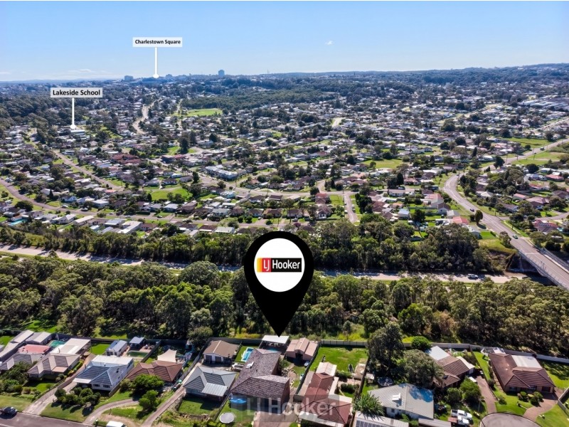 8 Kestrel Avenue, Mount Hutton NSW 2290