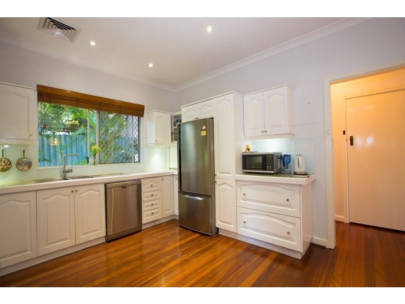 7 Whitfeld Street, Floreat WA 6014