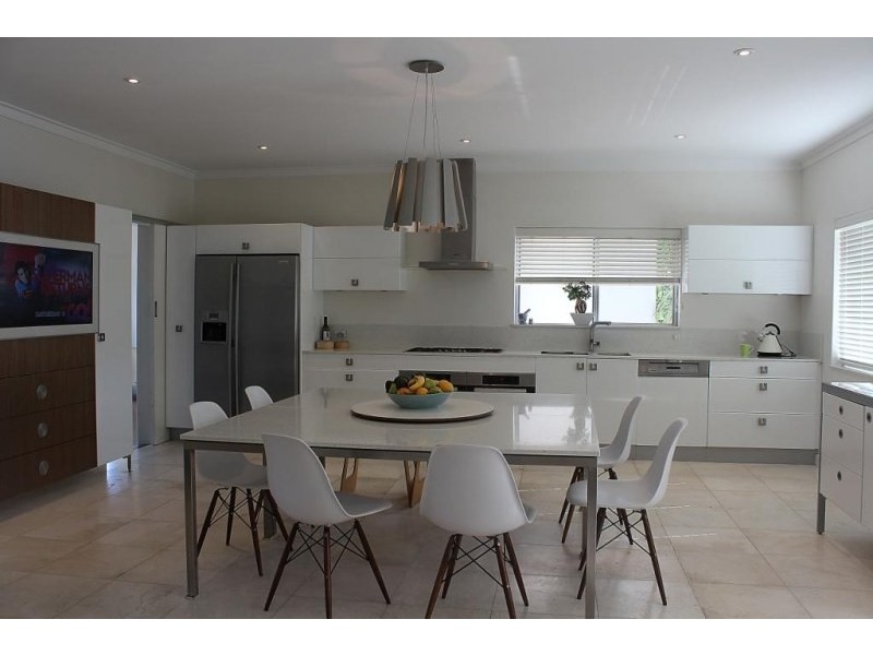 2 Dunkeld Street, Floreat WA 6014