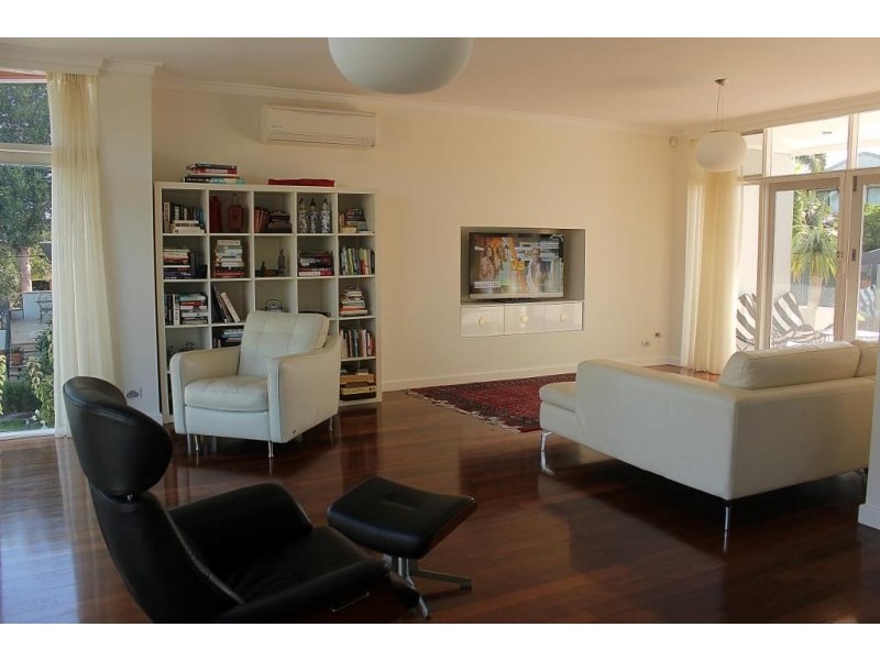 2 Dunkeld Street, Floreat WA 6014