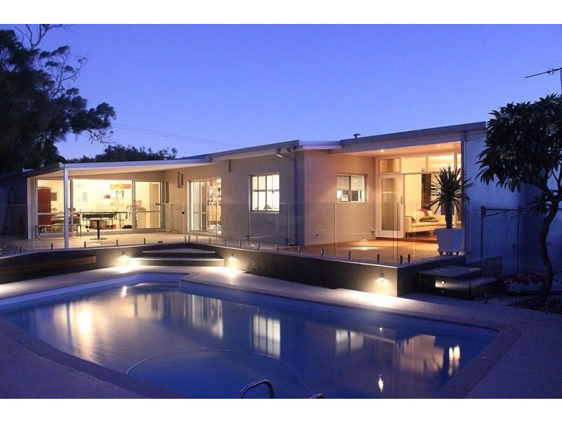 2 Dunkeld Street, Floreat WA 6014