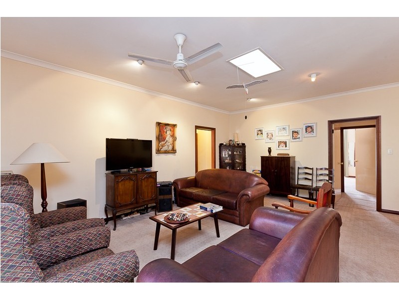 48 Philip Road, Dalkeith WA 6009
