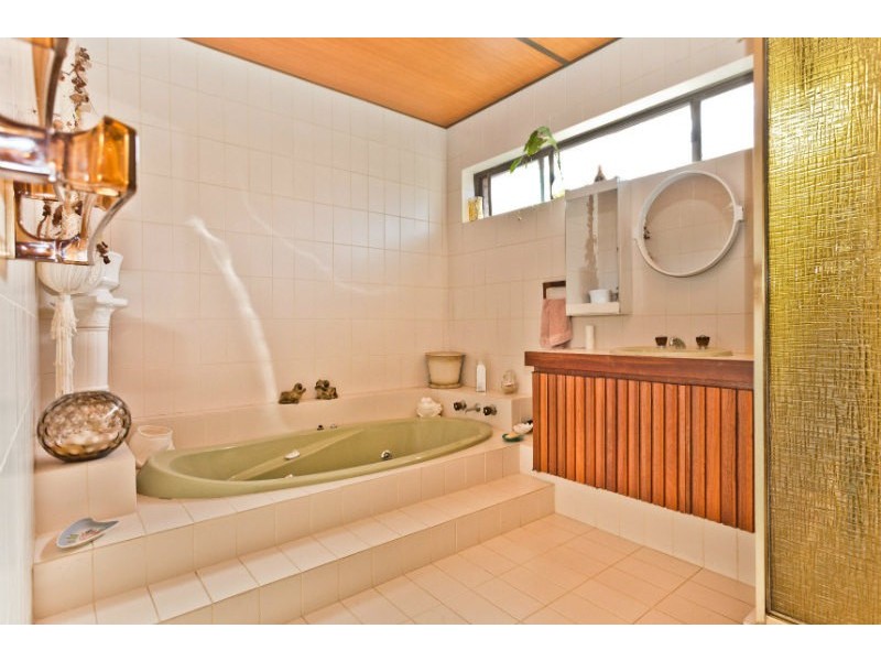 6 Dupont Avenue, City Beach WA 6015