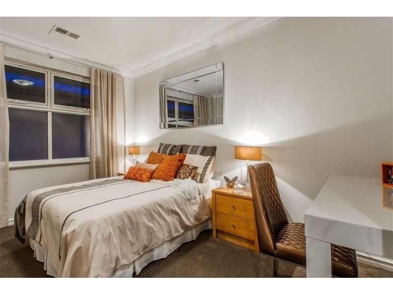 26 Mount Henry Road, Salter Point WA 6152