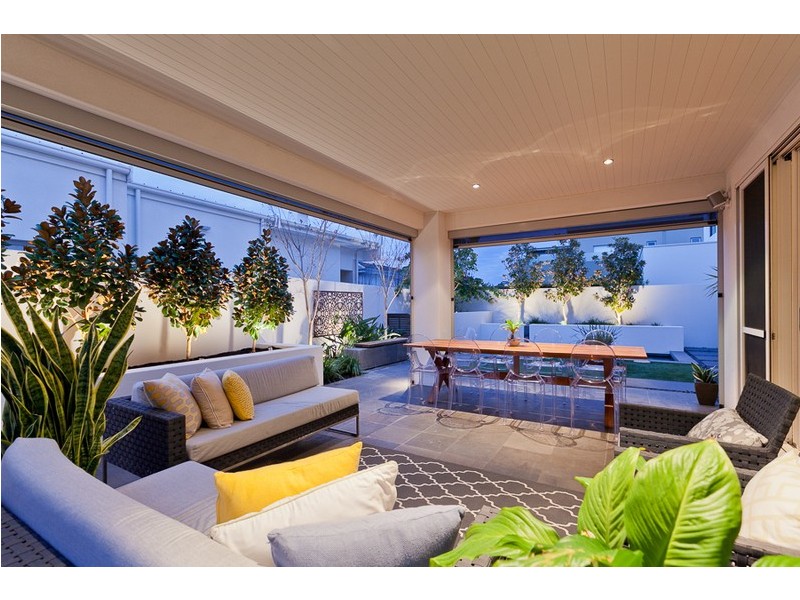 3 Swanway Crescent, Swanbourne WA 6010