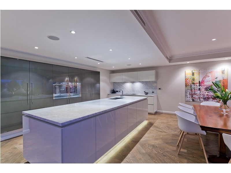 3 Swanway Crescent, Swanbourne WA 6010