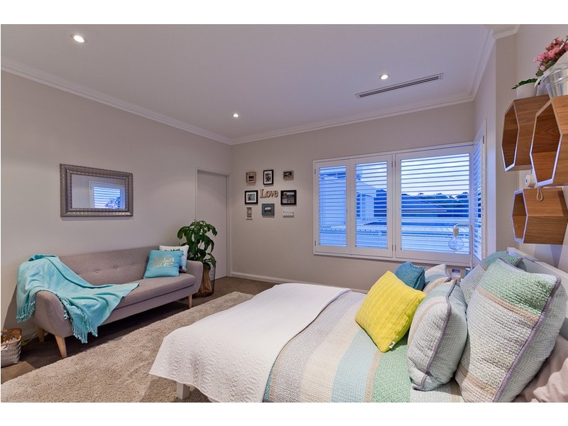 3 Swanway Crescent, Swanbourne WA 6010