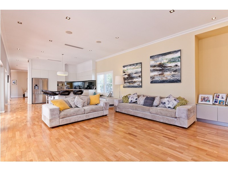 49 Tyrell Street, Nedlands WA 6009