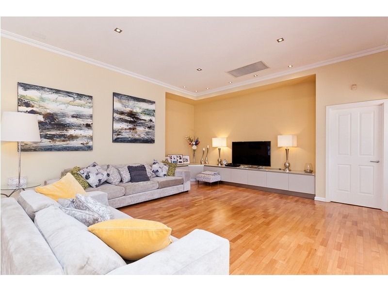 49 Tyrell Street, Nedlands WA 6009