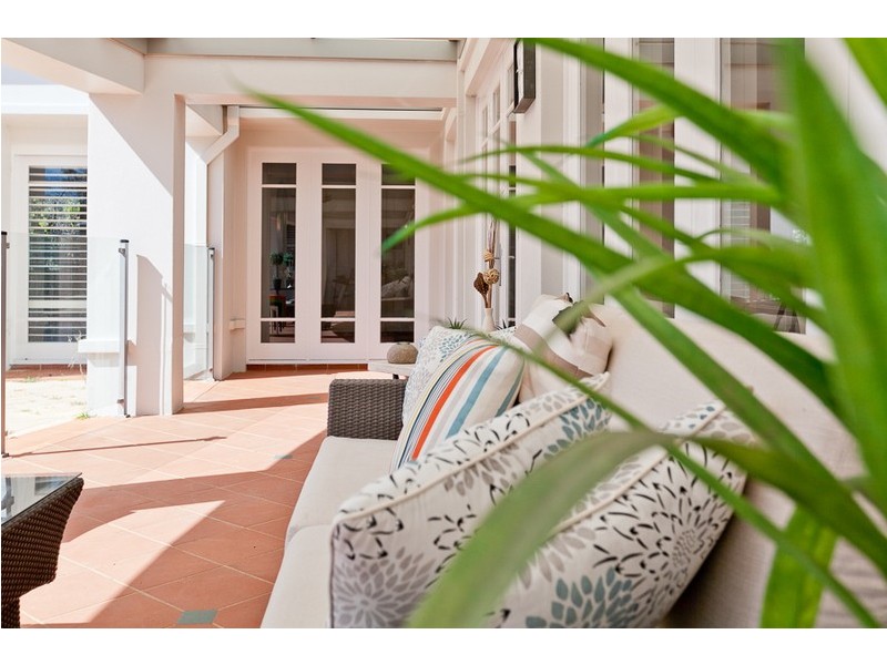 49 Tyrell Street, Nedlands WA 6009