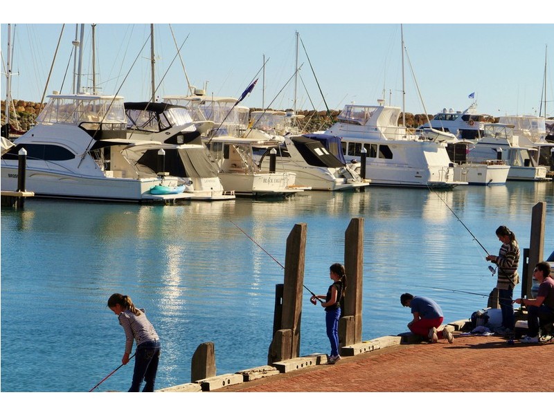 16 Southampton Lane, Mindarie WA 6030