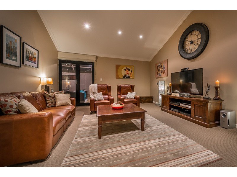 41 Avocet Road, Stirling WA 6021