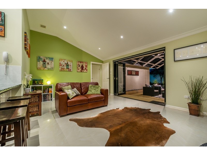 41 Avocet Road, Stirling WA 6021