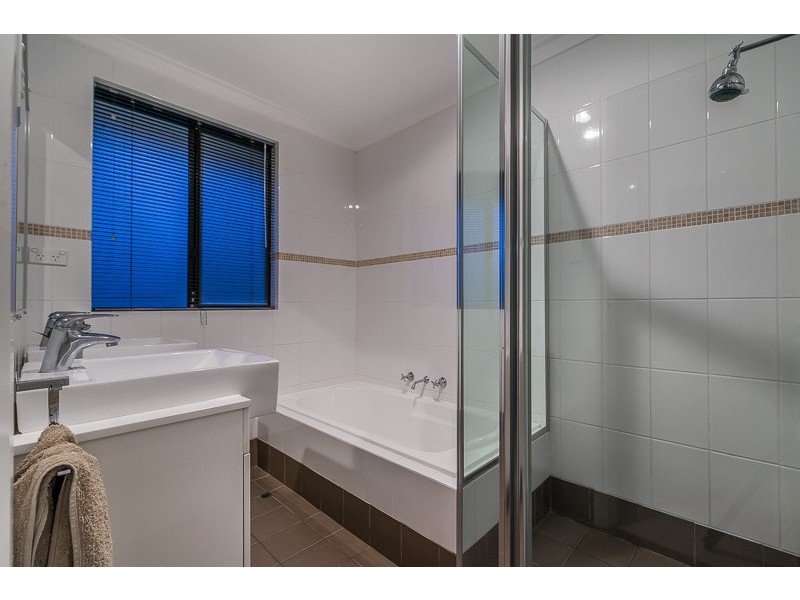 41 Avocet Road, Stirling WA 6021