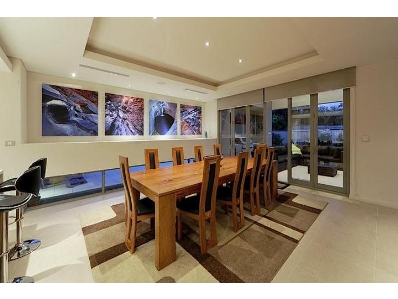 4 Gayton Road, City Beach WA 6015