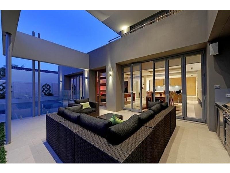 4 Gayton Road, City Beach WA 6015