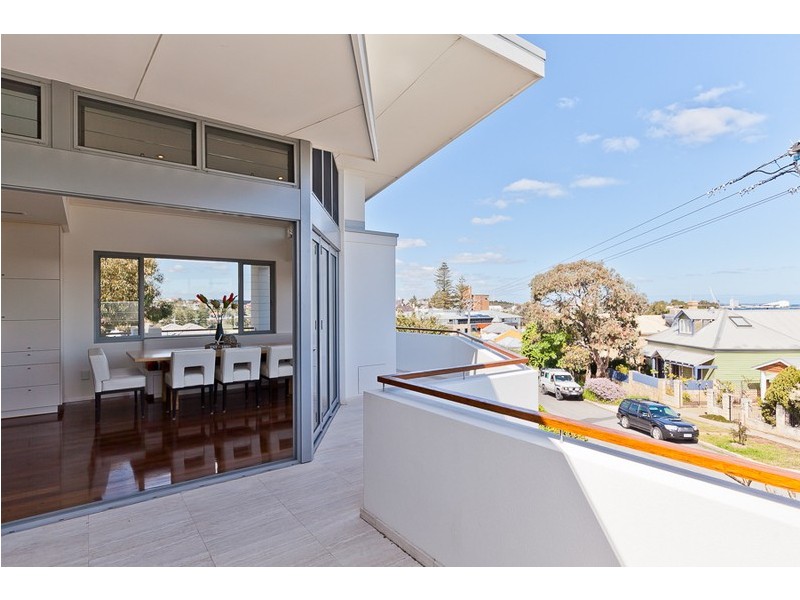 4 Rule Street, North Fremantle WA 6159