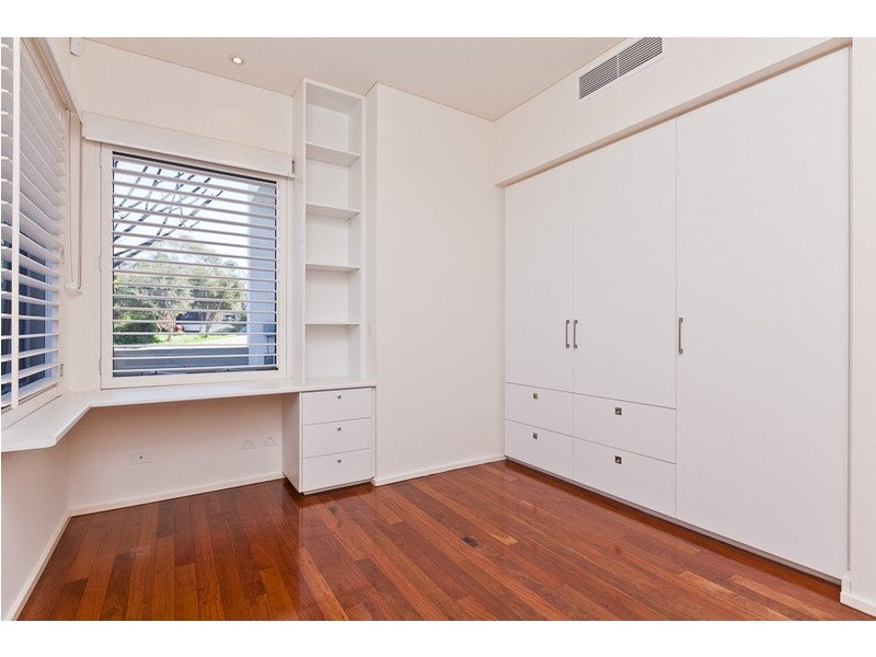 4 Rule Street, North Fremantle WA 6159