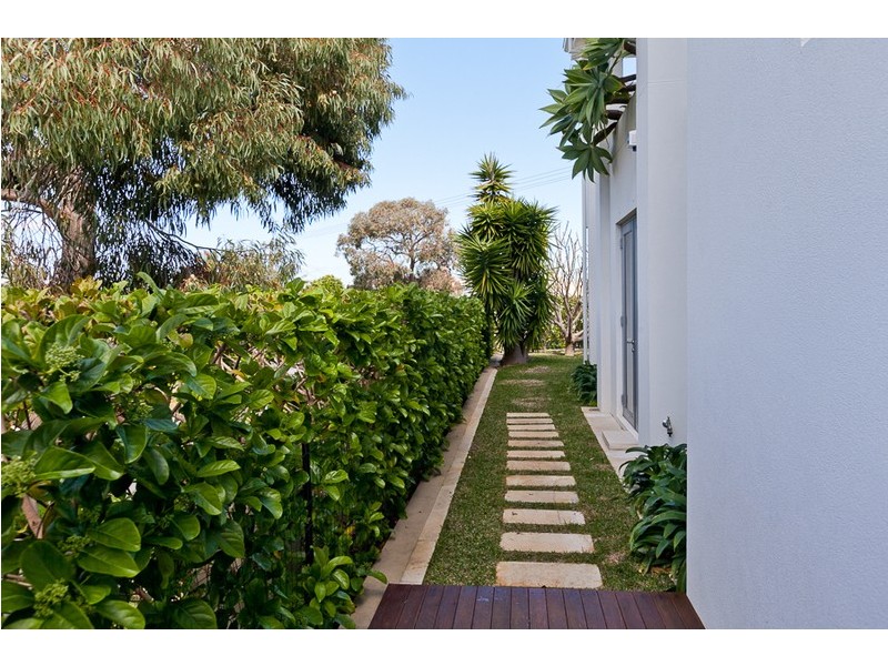 4 Rule Street, North Fremantle WA 6159