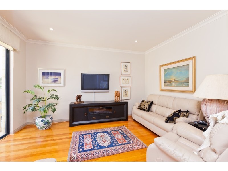 59 Robinson Street, Nedlands WA 6009