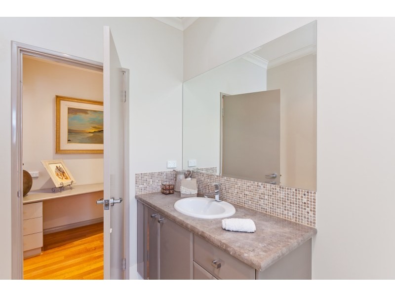 59 Robinson Street, Nedlands WA 6009