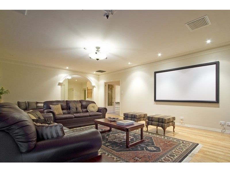 392 Maddington Road, Orange Grove WA 6109