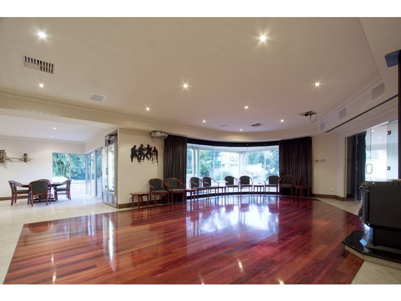 392 Maddington Road, Orange Grove WA 6109