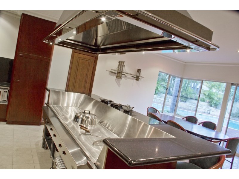 392 Maddington Road, Orange Grove WA 6109