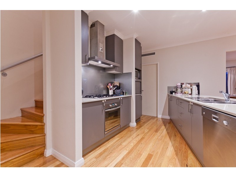 2 Knutsford Street, Swanbourne WA 6010