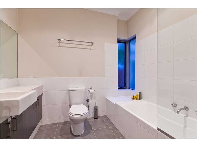 2 Knutsford Street, Swanbourne WA 6010