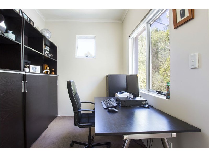 8A Ridge Street, Wembley Downs WA 6019