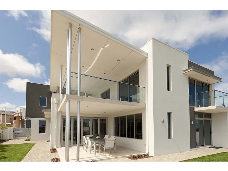 14 Huntress Avenue, North Coogee WA 6163