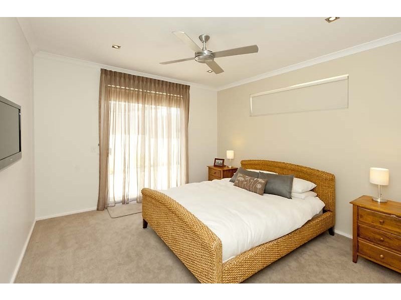 14 Huntress Avenue, North Coogee WA 6163